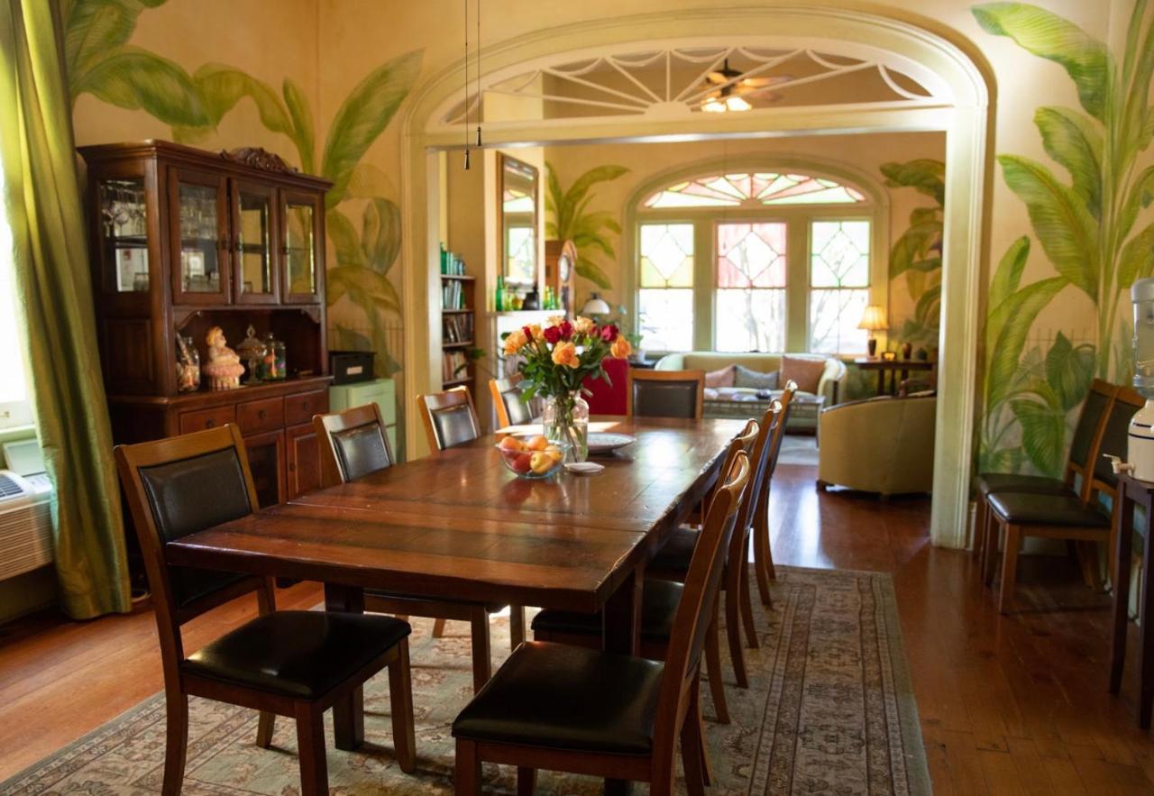 Auld Sweet Olive Bed And Breakfast Nova Orleães Exterior foto
